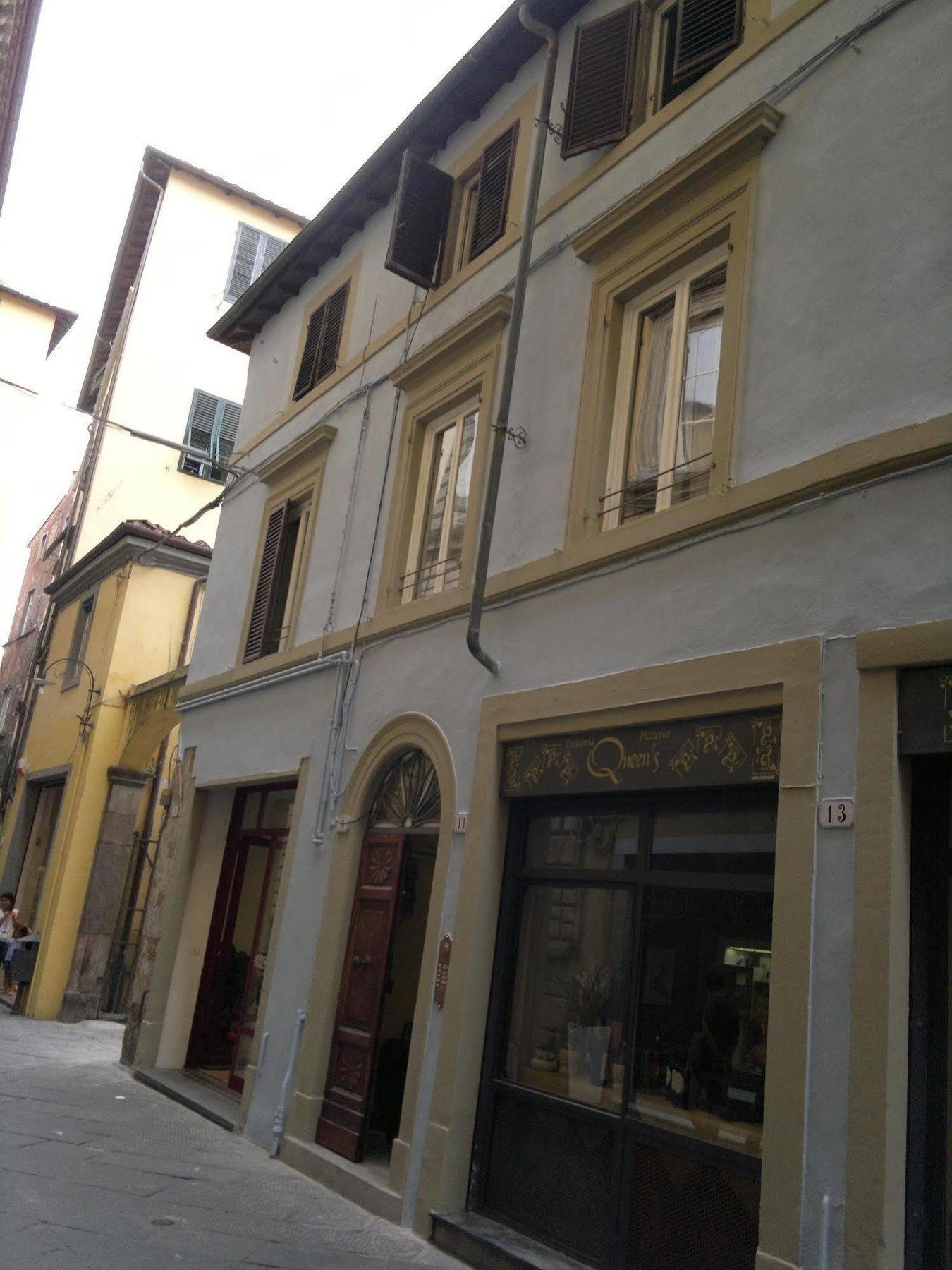 Ferienwohnung Il Sasso Sul Cipresso Lucca Exterior foto